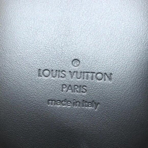 LOUIS VUITTON Monogram Eclipse LV Chinchilla Coin Purse M00962 LV Auth 133207 - Picture 11 of 16